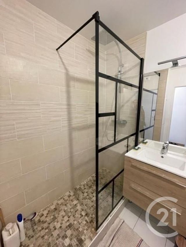 Appartement F3 à louer - 3 pièces - 58.35 m2 - SANNOIS - 95 - ILE-DE-FRANCE - Century 21 La Demeure