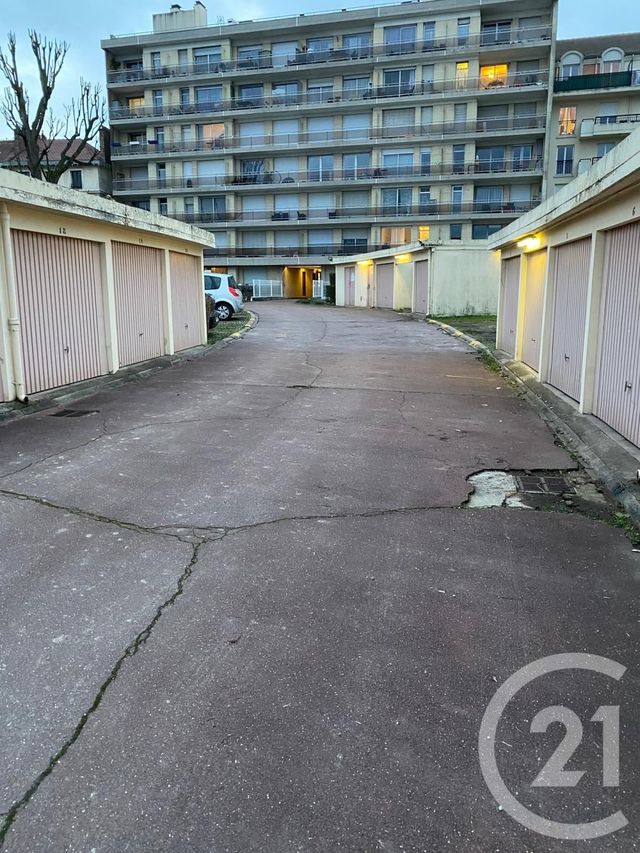 Parking à louer SANNOIS