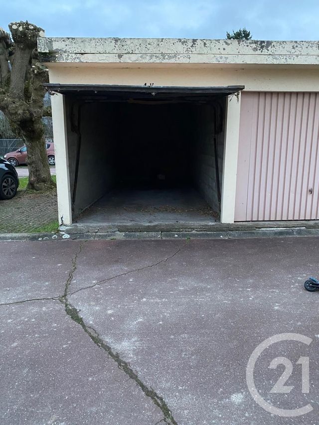 parking à louer - 20.0 m2 - SANNOIS - 95 - ILE-DE-FRANCE - Century 21 La Demeure