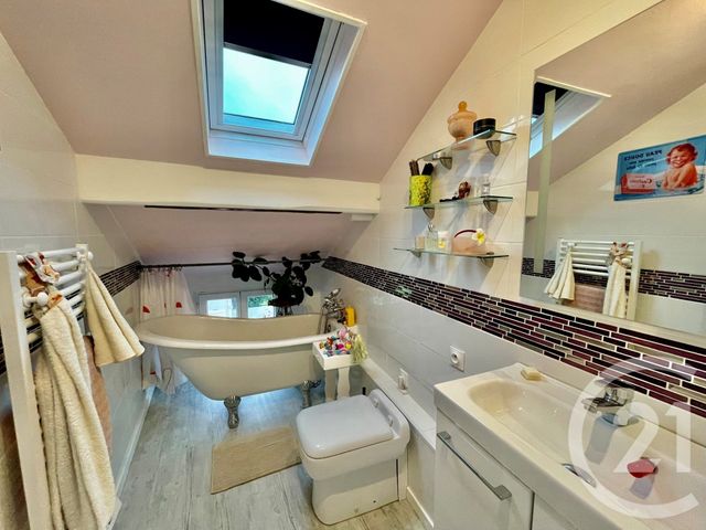 maison à vendre - 4 pièces - 75.0 m2 - SANNOIS - 95 - ILE-DE-FRANCE - Century 21 La Demeure