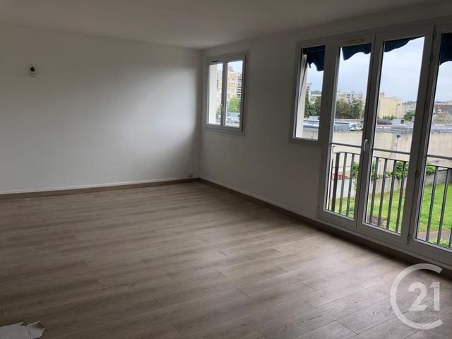 Appartement F4 à louer - 4 pièces - 65.76 m2 - EAUBONNE - 95 - ILE-DE-FRANCE - Century 21 La Demeure
