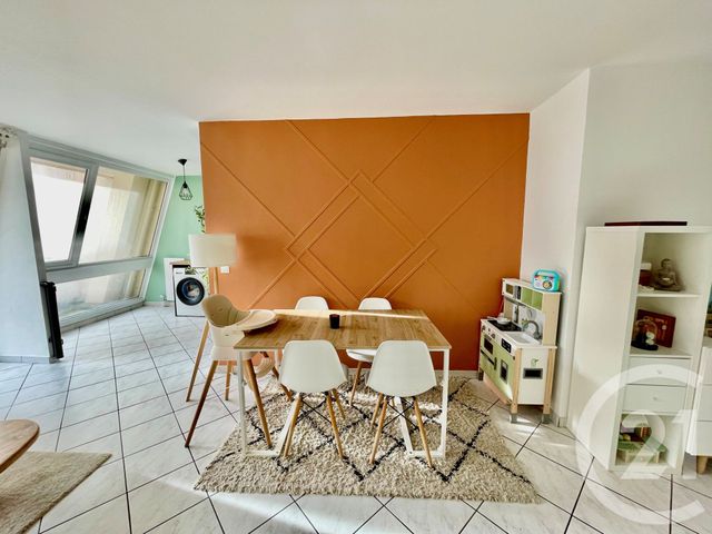 Appartement F5 à louer - 5 pièces - 87.81 m2 - SANNOIS - 95 - ILE-DE-FRANCE - Century 21 La Demeure