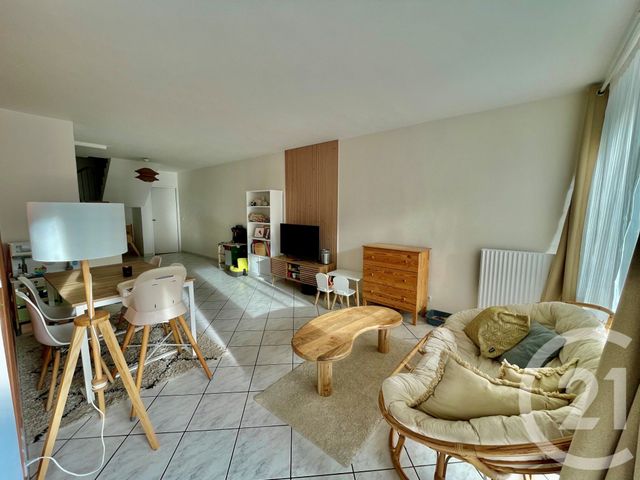 Appartement F5 à louer - 5 pièces - 87.81 m2 - SANNOIS - 95 - ILE-DE-FRANCE - Century 21 La Demeure