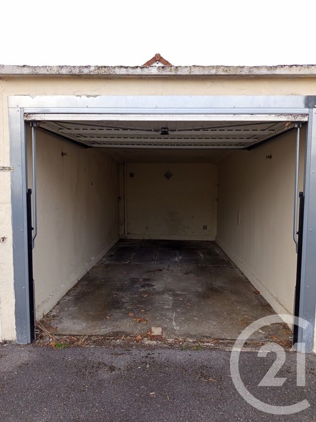 parking à louer - 12.0 m2 - SANNOIS - 95 - ILE-DE-FRANCE - Century 21 La Demeure