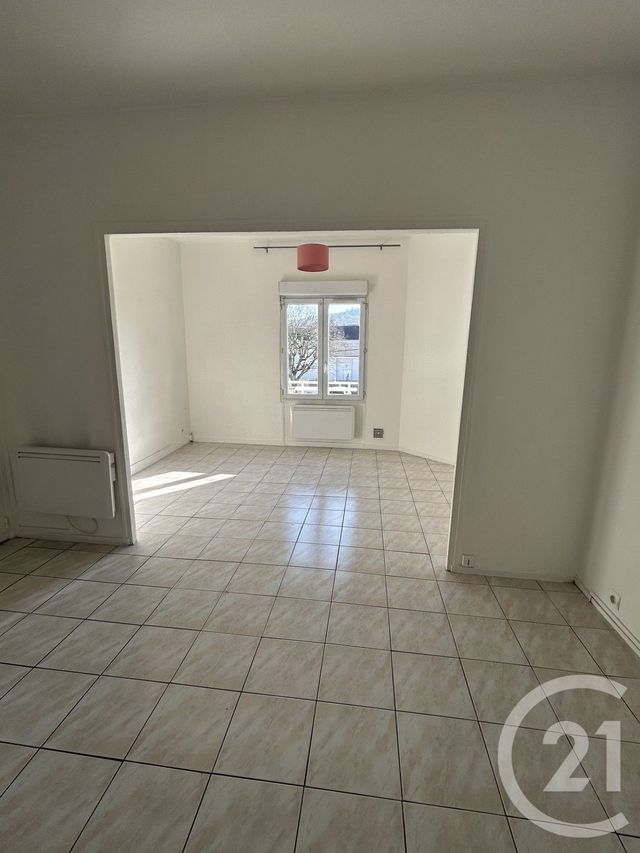 Appartement F2 à louer - 2 pièces - 40.0 m2 - SANNOIS - 95 - ILE-DE-FRANCE - Century 21 La Demeure