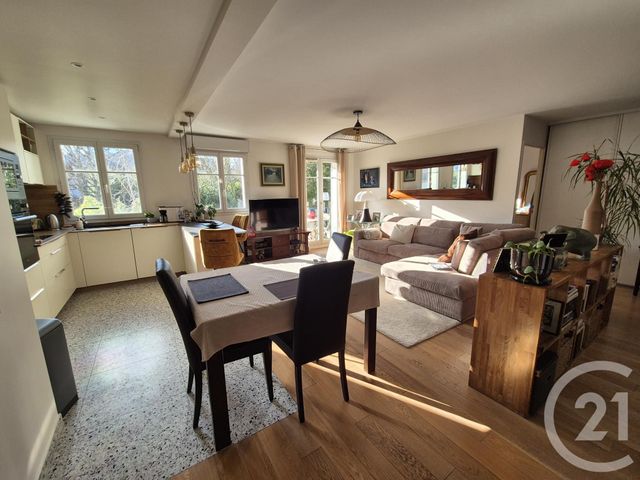 Appartement F4 à vendre - 4 pièces - 84.1 m2 - SANNOIS - 95 - ILE-DE-FRANCE - Century 21 La Demeure