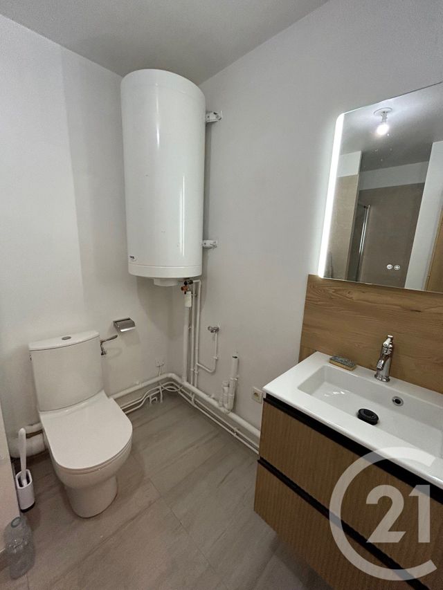 Appartement F1 à louer - 1 pièce - 24.67 m2 - SANNOIS - 95 - ILE-DE-FRANCE - Century 21 La Demeure