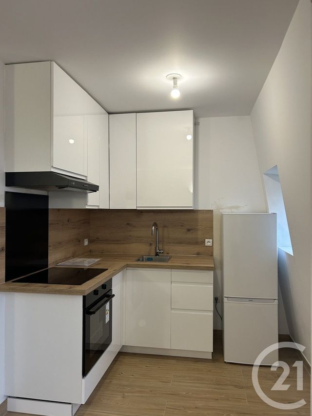 Appartement F1 à louer - 1 pièce - 24.67 m2 - SANNOIS - 95 - ILE-DE-FRANCE - Century 21 La Demeure