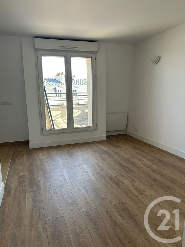 Appartement F1 à louer - 1 pièce - 24.67 m2 - SANNOIS - 95 - ILE-DE-FRANCE - Century 21 La Demeure