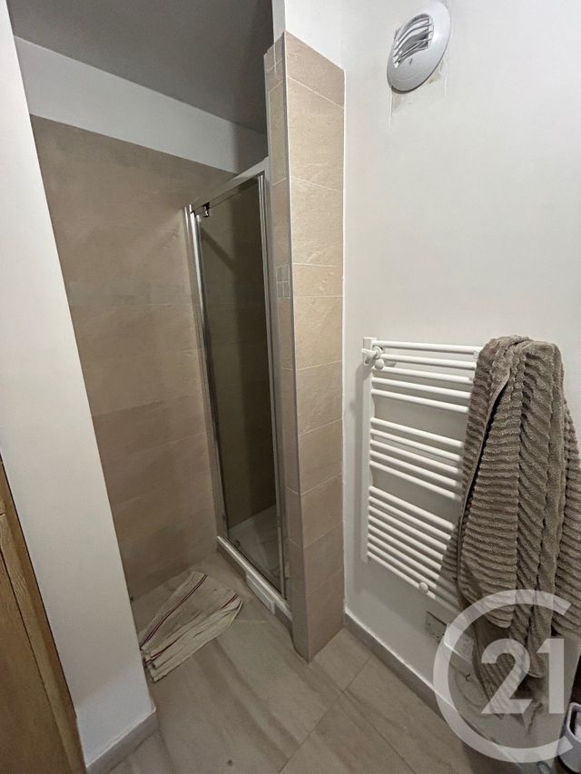 Appartement F1 à louer - 1 pièce - 24.67 m2 - SANNOIS - 95 - ILE-DE-FRANCE - Century 21 La Demeure