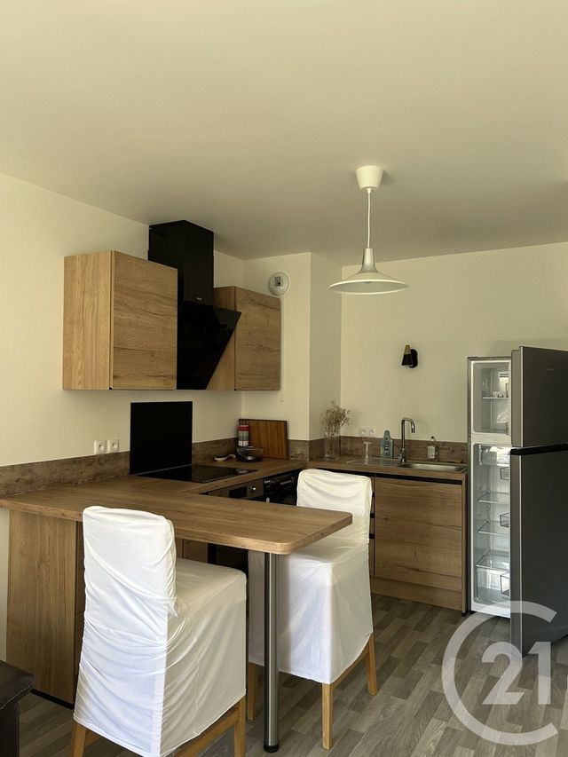 Appartement F2 à louer - 2 pièces - 38.5 m2 - MONTIGNY LES CORMEILLES - 95 - ILE-DE-FRANCE - Century 21 La Demeure