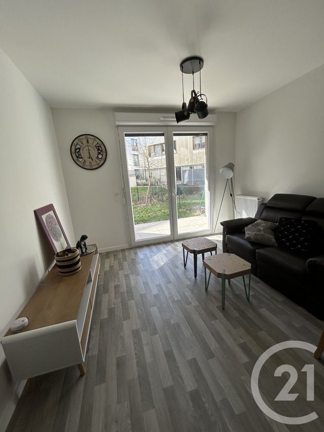 Appartement F2 à louer - 2 pièces - 38.5 m2 - MONTIGNY LES CORMEILLES - 95 - ILE-DE-FRANCE - Century 21 La Demeure