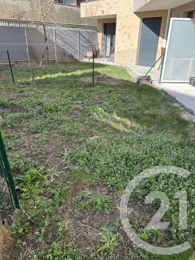 Appartement F2 à louer - 2 pièces - 38.5 m2 - MONTIGNY LES CORMEILLES - 95 - ILE-DE-FRANCE - Century 21 La Demeure