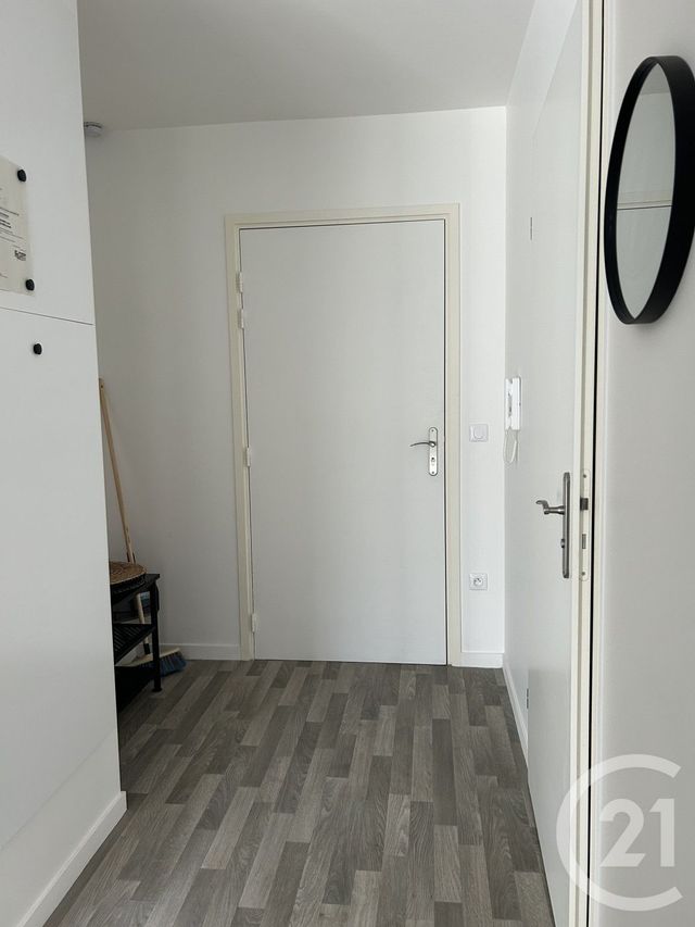 Appartement F2 à louer - 2 pièces - 38.5 m2 - MONTIGNY LES CORMEILLES - 95 - ILE-DE-FRANCE - Century 21 La Demeure
