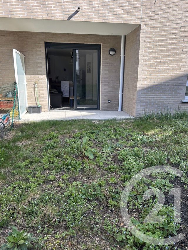 Appartement F2 à louer - 2 pièces - 38.5 m2 - MONTIGNY LES CORMEILLES - 95 - ILE-DE-FRANCE - Century 21 La Demeure