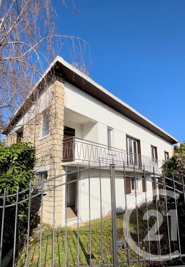 maison à vendre - 6 pièces - 122.0 m2 - ST GRATIEN - 95 - ILE-DE-FRANCE - Century 21 La Demeure