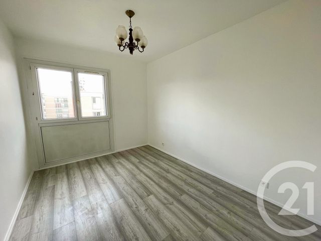 Appartement F4 à vendre - 4 pièces - 74.4 m2 - SANNOIS - 95 - ILE-DE-FRANCE - Century 21 La Demeure