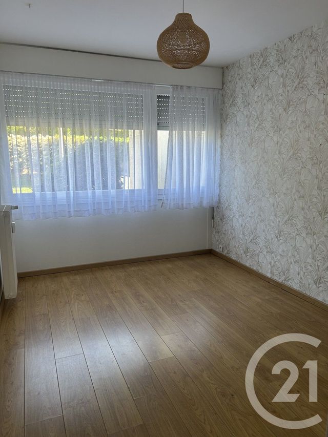 Appartement F3 à louer - 3 pièces - 66.24 m2 - TAVERNY - 95 - ILE-DE-FRANCE - Century 21 La Demeure