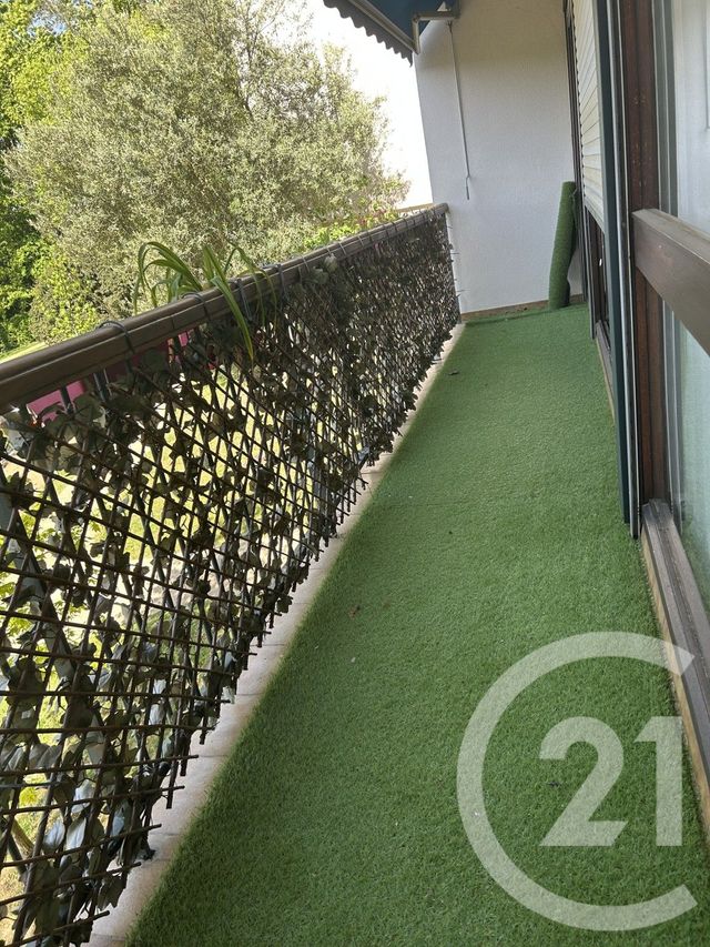 Appartement F3 à louer - 3 pièces - 66.24 m2 - TAVERNY - 95 - ILE-DE-FRANCE - Century 21 La Demeure