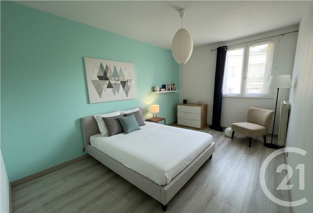 Appartement F4 à vendre - 4 pièces - 77.8 m2 - SANNOIS - 95 - ILE-DE-FRANCE - Century 21 La Demeure