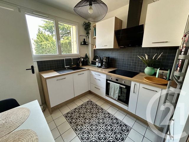Appartement F3 à vendre - 3 pièces - 61.1 m2 - SANNOIS - 95 - ILE-DE-FRANCE - Century 21 La Demeure