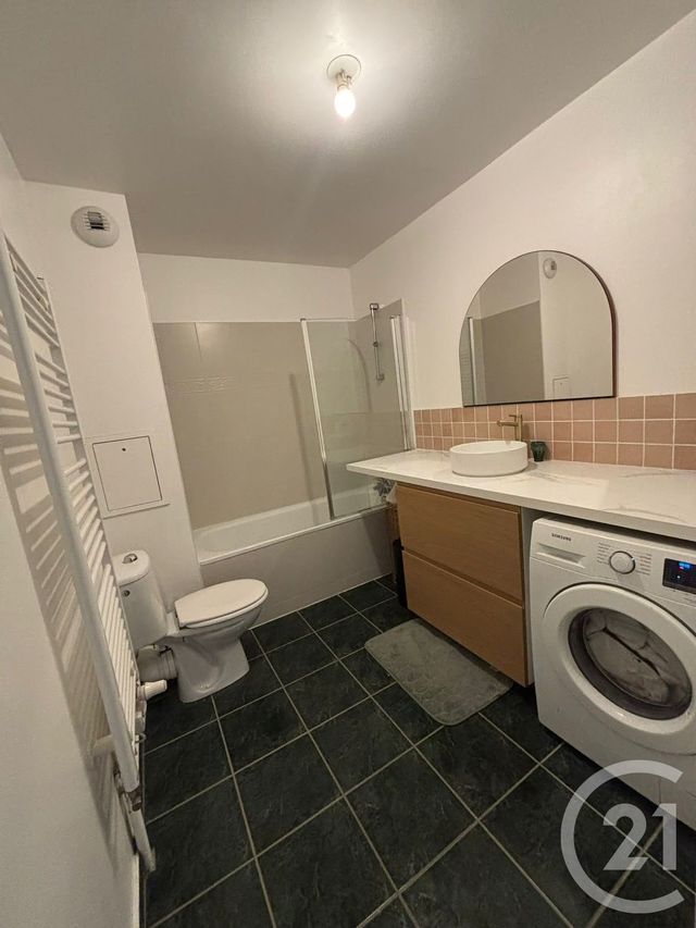 Appartement F2 à louer - 2 pièces - 44.0 m2 - EAUBONNE - 95 - ILE-DE-FRANCE - Century 21 La Demeure