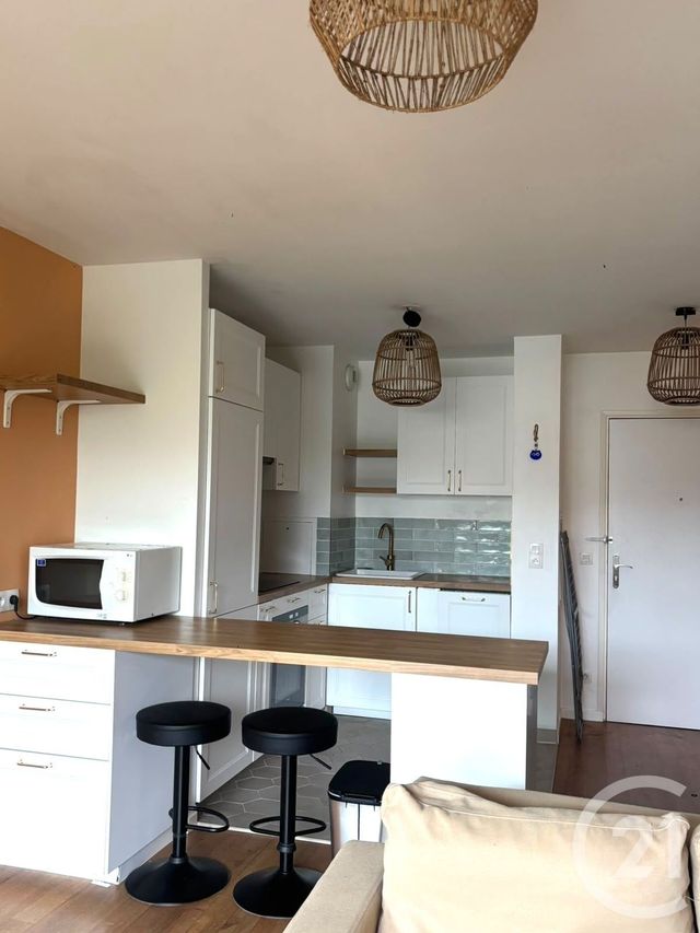 Appartement F2 à louer - 2 pièces - 44.0 m2 - EAUBONNE - 95 - ILE-DE-FRANCE - Century 21 La Demeure
