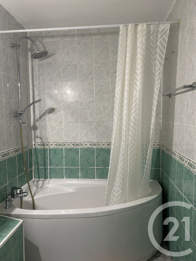 Appartement F3 à louer - 3 pièces - 61.38 m2 - SANNOIS - 95 - ILE-DE-FRANCE - Century 21 La Demeure