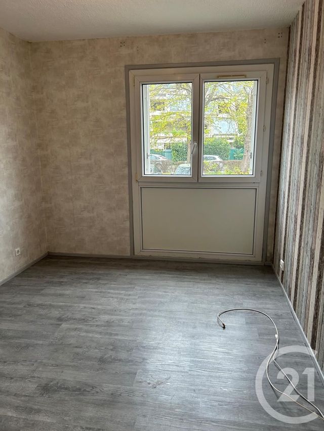 Appartement F3 à louer - 3 pièces - 61.38 m2 - SANNOIS - 95 - ILE-DE-FRANCE - Century 21 La Demeure