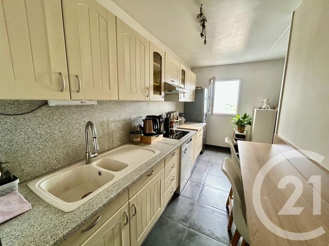 Appartement F3 à vendre - 3 pièces - 65.16 m2 - SANNOIS - 95 - ILE-DE-FRANCE - Century 21 La Demeure