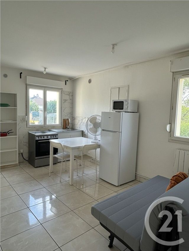 Appartement F2 à louer - 2 pièces - 31.77 m2 - FRANCONVILLE LA GARENNE - 95 - ILE-DE-FRANCE - Century 21 La Demeure