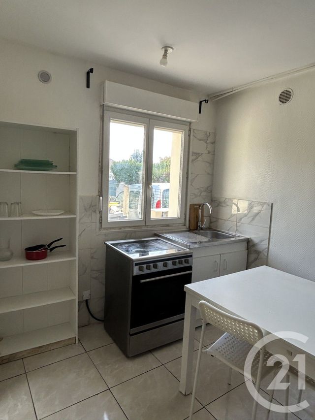 Appartement F2 à louer - 2 pièces - 31.77 m2 - FRANCONVILLE LA GARENNE - 95 - ILE-DE-FRANCE - Century 21 La Demeure