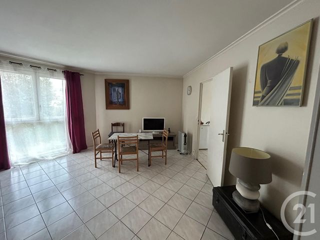 Appartement F3 à vendre - 3 pièces - 68.0 m2 - SANNOIS - 95 - ILE-DE-FRANCE - Century 21 La Demeure