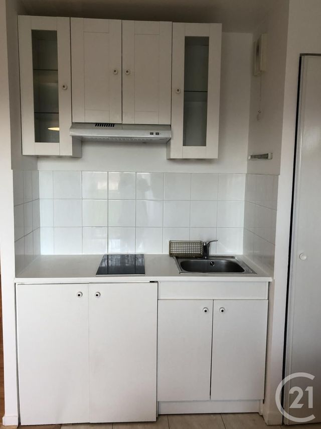 Appartement F1 à louer - 1 pièce - 27.32 m2 - SANNOIS - 95 - ILE-DE-FRANCE - Century 21 La Demeure