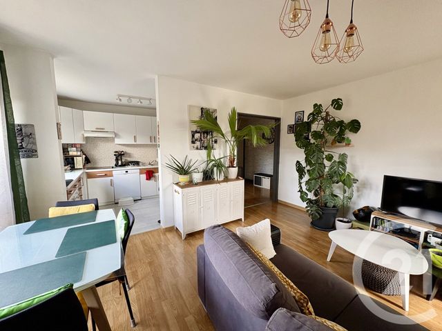 Appartement F3 à vendre - 3 pièces - 67.68 m2 - SANNOIS - 95 - ILE-DE-FRANCE - Century 21 La Demeure