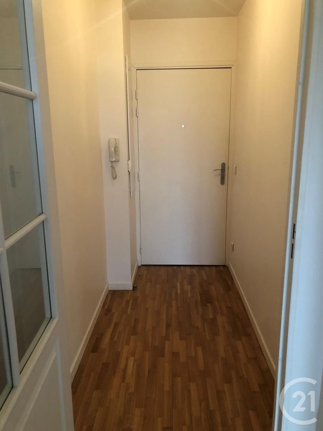 Appartement F1 à louer - 1 pièce - 28.9 m2 - SANNOIS - 95 - ILE-DE-FRANCE - Century 21 La Demeure