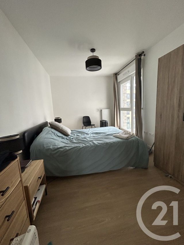 Appartement F3 à louer - 3 pièces - 65.53 m2 - CERGY - 95 - ILE-DE-FRANCE - Century 21 La Demeure