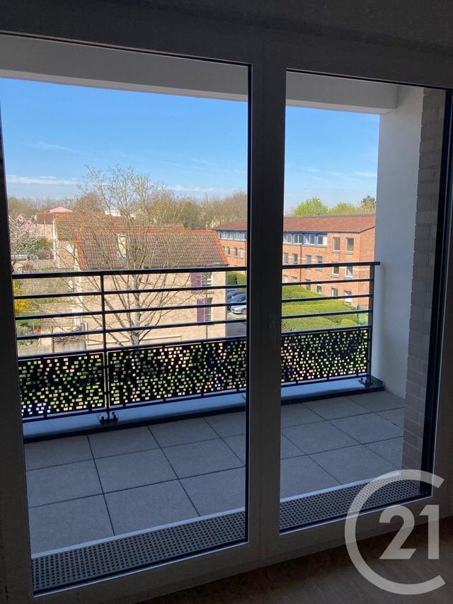 Appartement F3 à louer - 3 pièces - 65.53 m2 - CERGY - 95 - ILE-DE-FRANCE - Century 21 La Demeure
