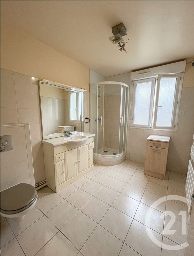 Appartement T2 à vendre - 2 pièces - 48.15 m2 - SANNOIS - 95 - ILE-DE-FRANCE - Century 21 La Demeure