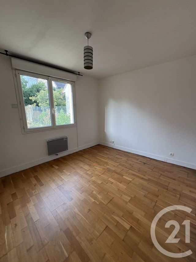 Appartement T2 à vendre - 2 pièces - 48.15 m2 - SANNOIS - 95 - ILE-DE-FRANCE - Century 21 La Demeure