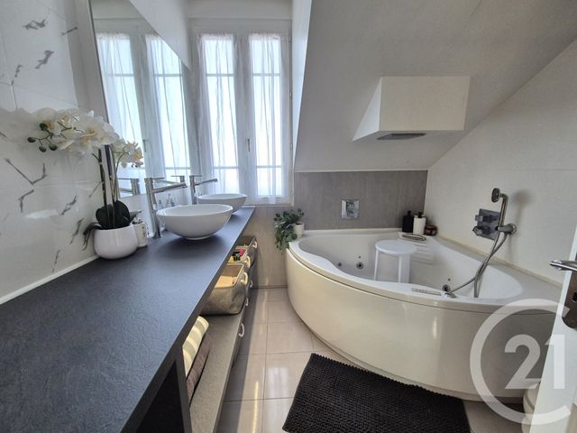 Appartement F3 à vendre - 3 pièces - 48.18 m2 - SANNOIS - 95 - ILE-DE-FRANCE - Century 21 La Demeure